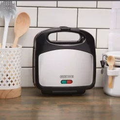 Electric Skillets & Indoor Grills BLACK+DECKER 3-in-1 Black Morning Meal Station Waffle Maker And Grill -MegaChef Sales Shop black silver black decker waffle makers wm2000sd 1f 1000