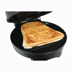 Electric Skillets & Indoor Grills Uncanny Brands Star Wars Darth Vader Black American Waffle Maker -MegaChef Sales Shop black uncanny brands waffle makers wm srw vad 4f 1000