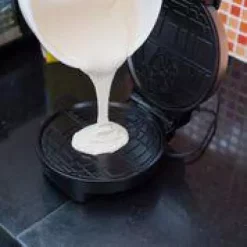 Electric Skillets & Indoor Grills Uncanny Brands World Wrestling Entertainment Championship Belt Black Waffle Maker -MegaChef Sales Shop black uncanny brands waffle makers wm wwe rd chb 31 1000