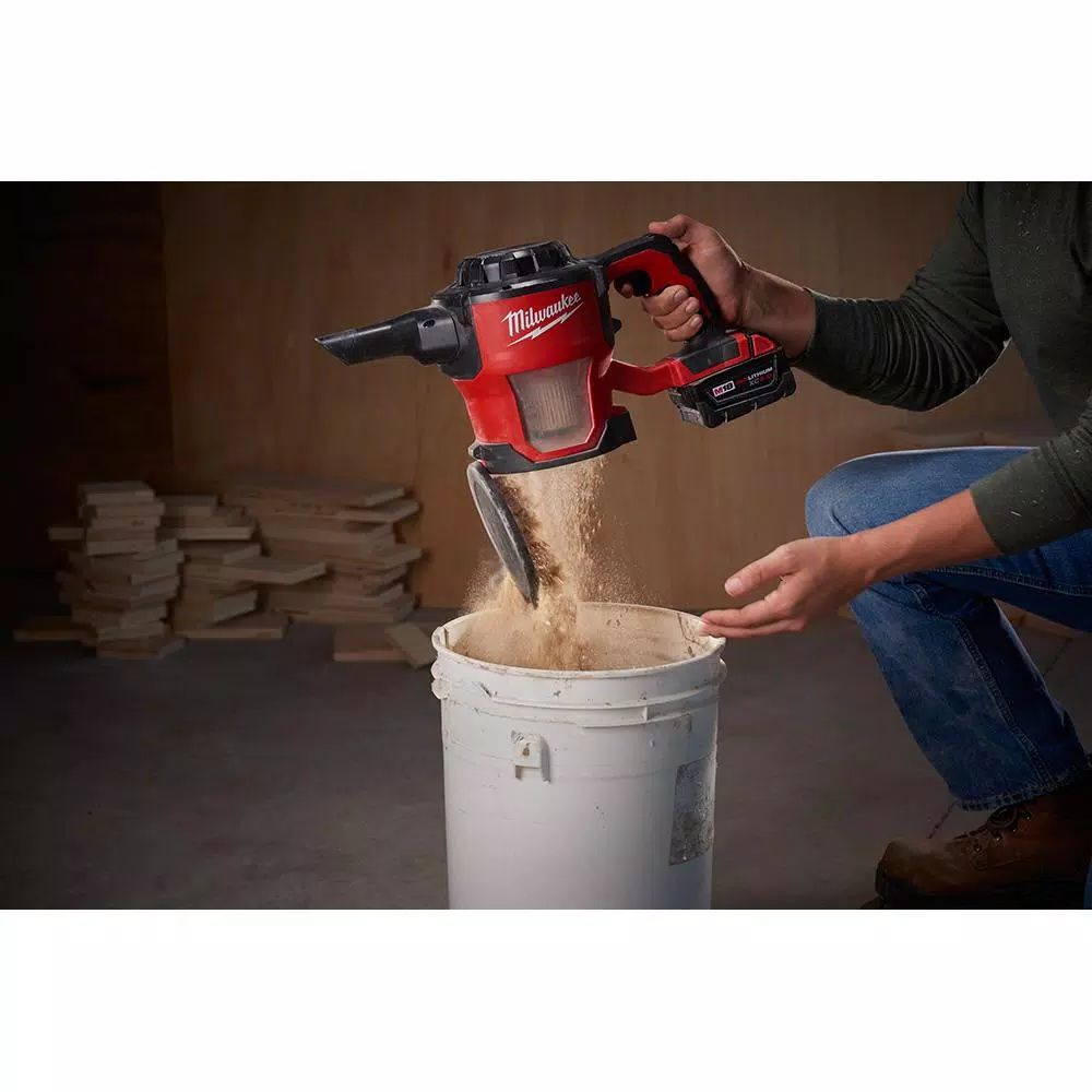 Vacuum Cleaners Milwaukee M18 18-Volt Lithium-Ion Cordless Compact Vacuum (Tool-Only) 9 Vacuum Cleaners Milwaukee M18 18-Volt Lithium-Ion Cordless Compact Vacuum (Tool-Only) - Image 9