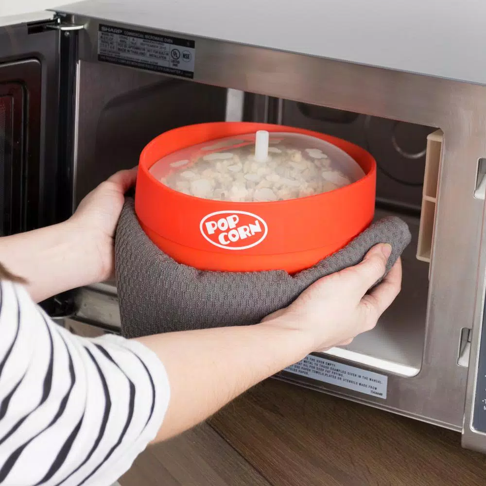 Popcorn Machines Chef Buddy 80 Oz. Red Silicone Microwave Popcorn Popper Bowl 6 Popcorn Machines Chef Buddy 80 Oz. Red Silicone Microwave Popcorn Popper Bowl - Image 6