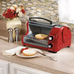 Toasters Hamilton Beach Easy Reach 1200 W 4-Slice Red Toaster Oven With Roll-Top Door -MegaChef Sales Shop red hamilton beach toaster ovens 31337d 31 1000