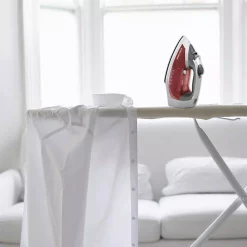 Irons BLACK+DECKER Xpress Steam Iron -MegaChef Sales Shop red white black decker irons icr07x fa 1000