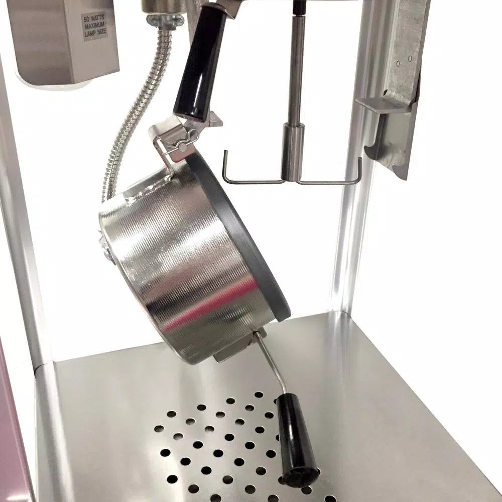 Popcorn Machines Paragon Professional 4 Oz. Countertop Popcorn Machine 2 Popcorn Machines Paragon Professional 4 Oz. Countertop Popcorn Machine - Image 2