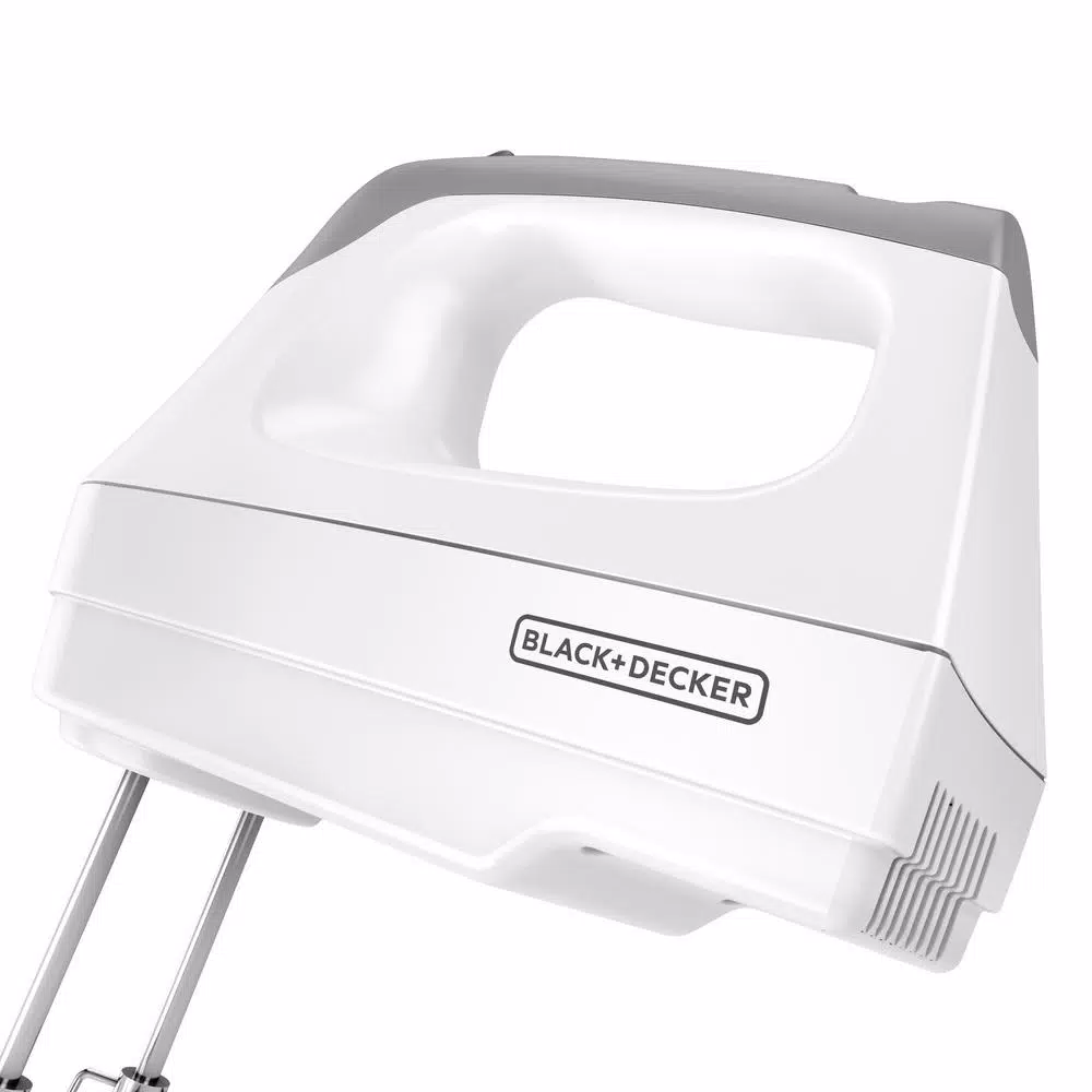 Mixers BLACK+DECKER 6-Speed White Hand Mixer With Beater, Whisk, Whip And Dough Hook Attachments 6 Mixers BLACK+DECKER 6-Speed White Hand Mixer With Beater, Whisk, Whip And Dough Hook Attachments - Image 6