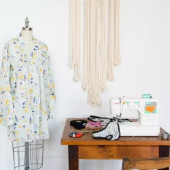 Sewing Machines Janome MOD-15 Easy-to-Use Sewing Machine With Top Drop-In Bobbin System -MegaChef Sales Shop white janome sewing machines 00150812 c3 1000